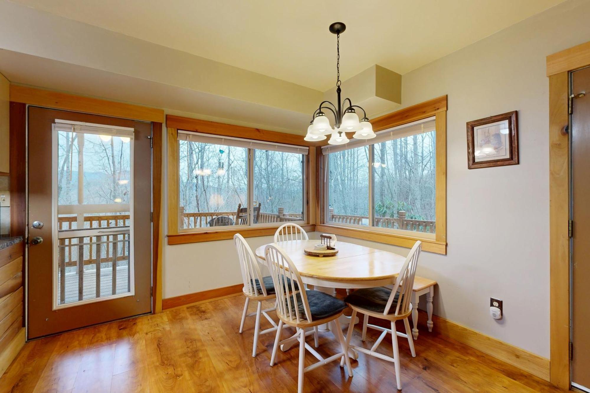 2 Bed 2 Bath Vacation Home In Whittier V Buitenkant foto