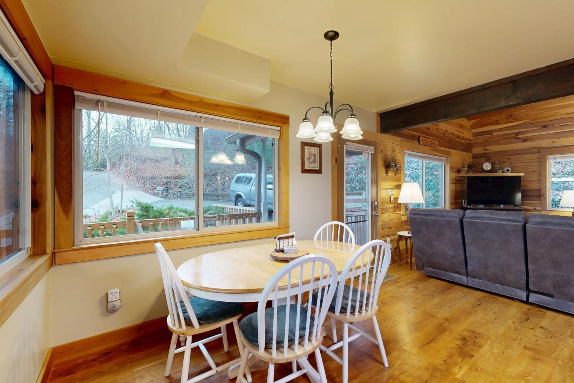 2 Bed 2 Bath Vacation Home In Whittier V Buitenkant foto